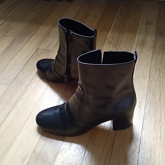 Shoes - Coach Juliet Ankle G2823 Black Zip Closure Size 6.5